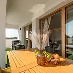 Mianka - Luxury * Banjol