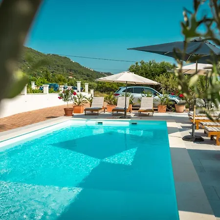 Mianka - Luxury Apartment Banjol